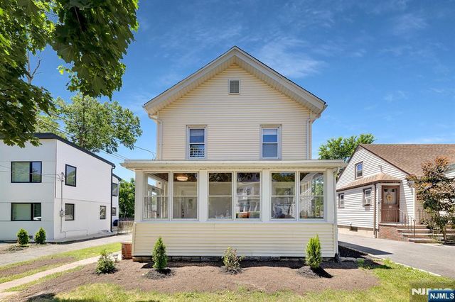 25 Riverview Avenue, Rutherford, NJ 07070