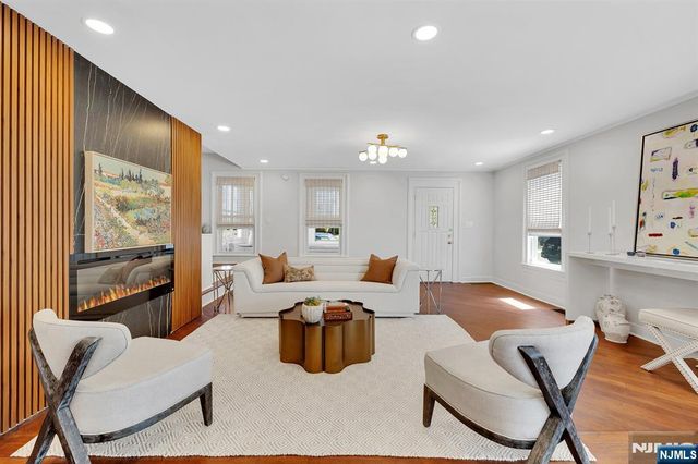 25 Riverview Avenue, Rutherford, NJ 07070