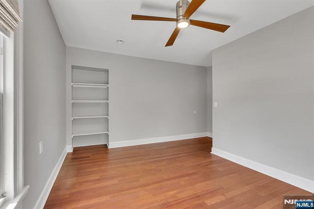 25 Riverview Avenue, Rutherford, NJ 07070