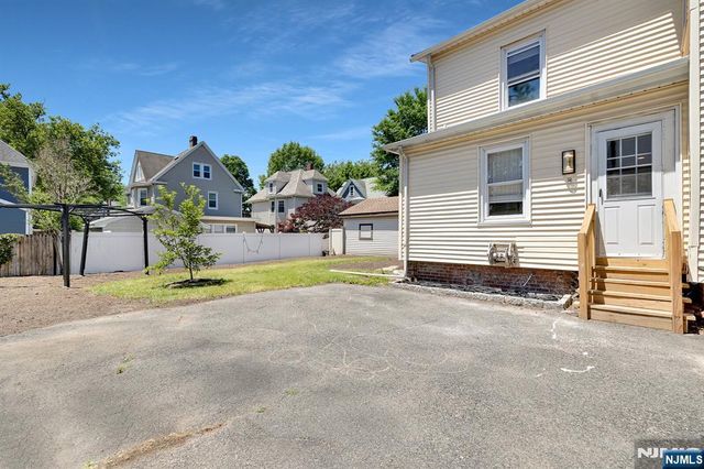 25 Riverview Avenue, Rutherford, NJ 07070