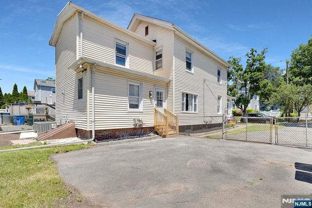 25 Riverview Avenue, Rutherford, NJ 07070