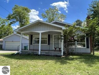 2424 Winona Street, East Tawas, MI 48730