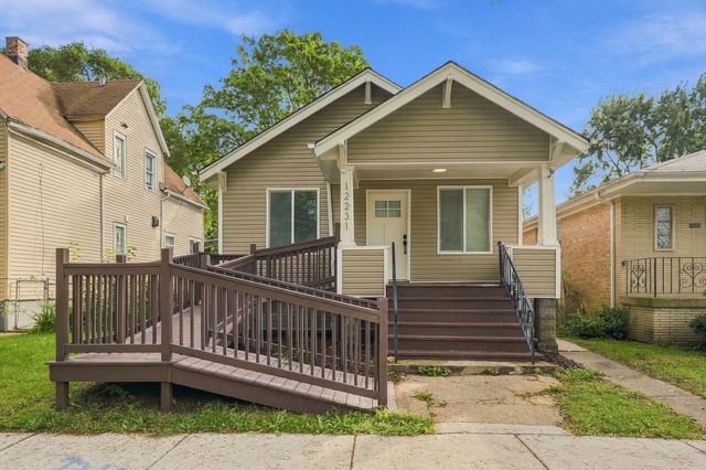 12231 S Lowe Avenue, Chicago, IL 60628