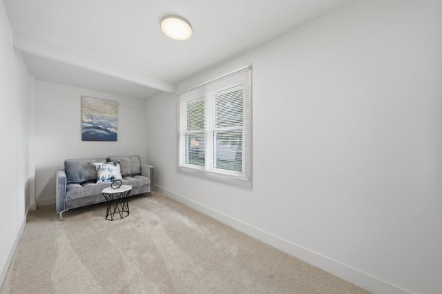 12231 S Lowe Avenue, Chicago, IL 60628