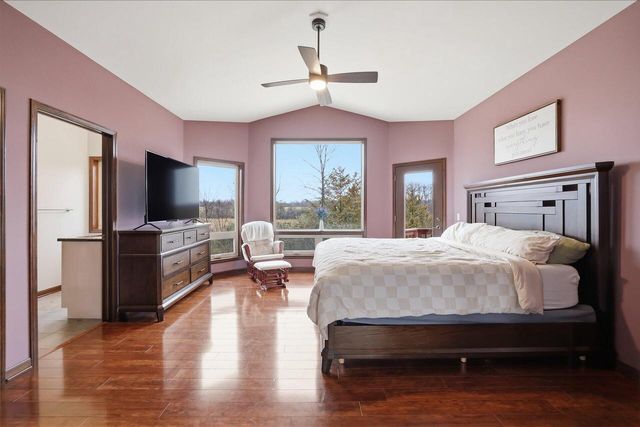 N7026 County Road DD, Burlington, WI 53105
