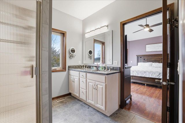 N7026 County Road DD, Burlington, WI 53105