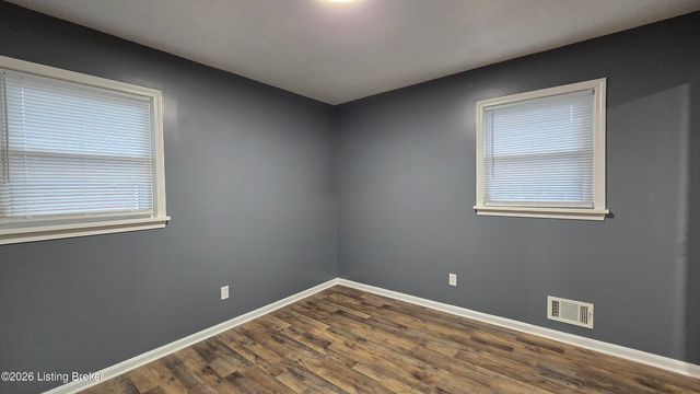 2706 Marguerite Dr, Louisville, KY 40216