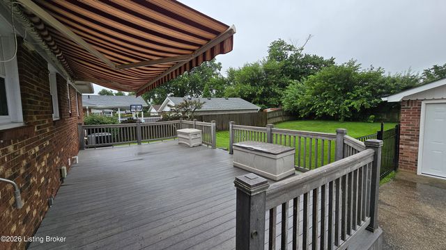 2706 Marguerite Dr, Louisville, KY 40216