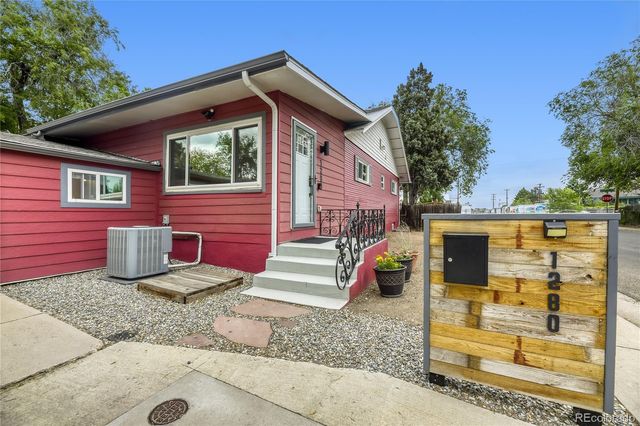 1280 W Oxford Avenue, Englewood, CO 80110