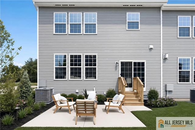 38 Bellan Drive, South Brunswick, NJ 08852