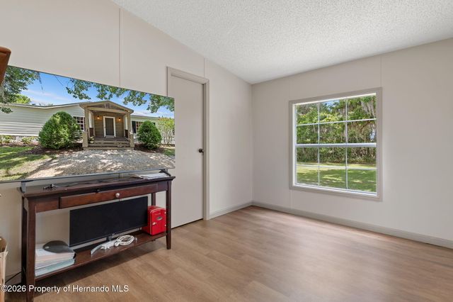 26255 Lambeth Road, Brooksville, FL 34601