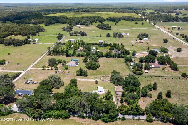 26255 Lambeth Road, Brooksville, FL 34601