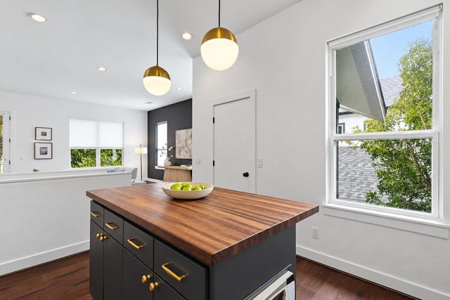 5403 Joe Sayers Ave A, Austin, TX 78756