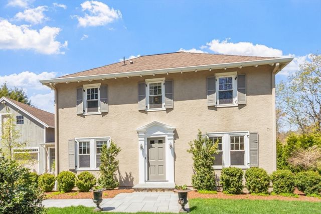 696 Main St, Concord, MA 01742