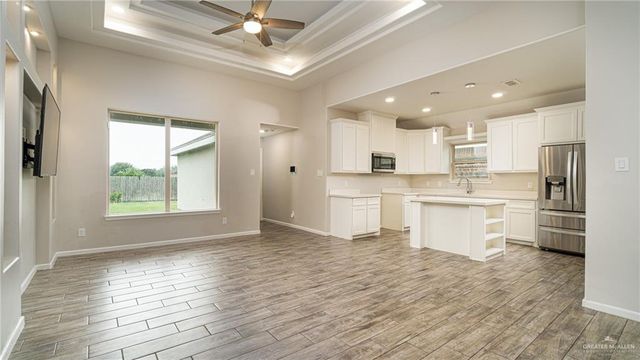 621 W Stevenson Avenue, Alton, TX 78573