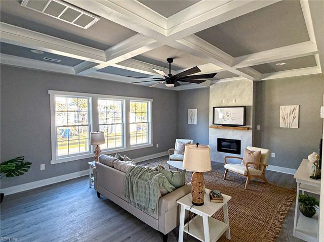 948 Aberdeen LN, Chesapeake, VA 23322