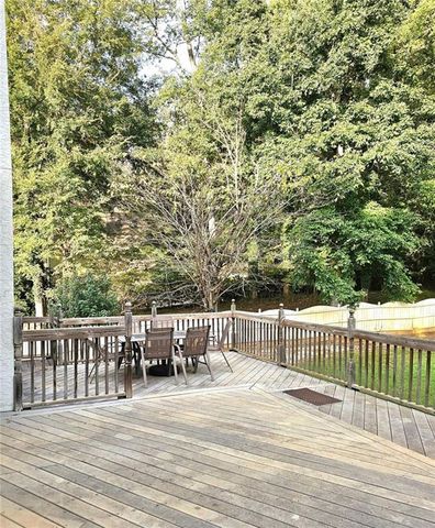 145 WALDEN Way, Fayetteville, GA 30214