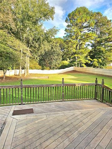 145 WALDEN Way, Fayetteville, GA 30214