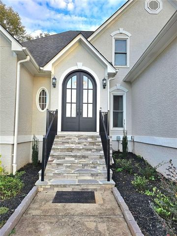 145 WALDEN Way, Fayetteville, GA 30214