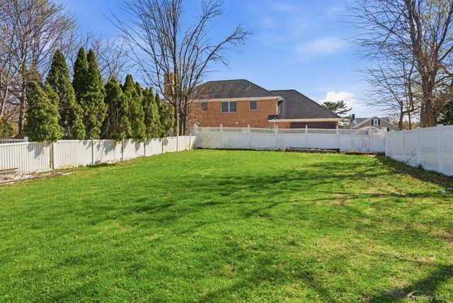 24 Highland Avenue, Eastchester, NY 10709
