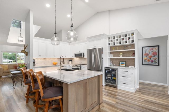 5402 NW 76TH COURT, Ocala, FL 34482