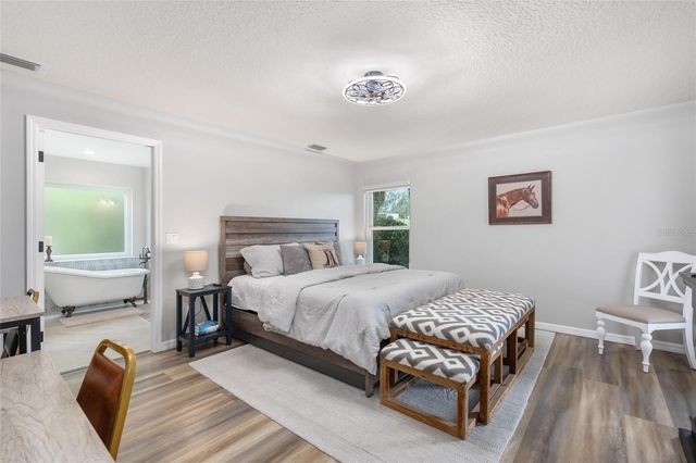 5402 NW 76TH COURT, Ocala, FL 34482