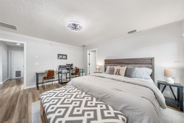 5402 NW 76TH COURT, Ocala, FL 34482