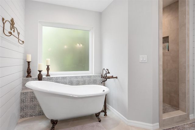 5402 NW 76TH COURT, Ocala, FL 34482