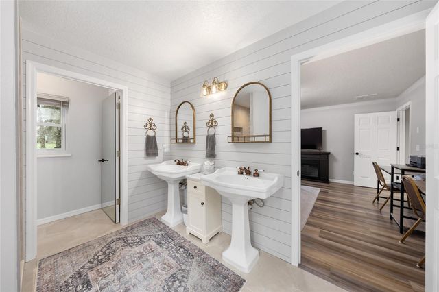 5402 NW 76TH COURT, Ocala, FL 34482