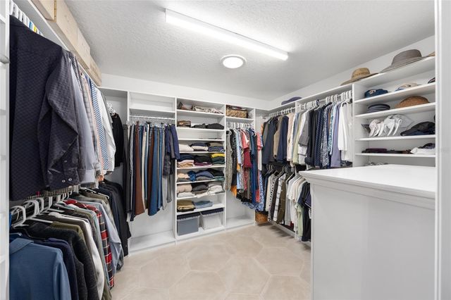 5402 NW 76TH COURT, Ocala, FL 34482