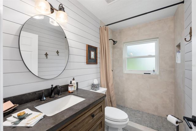 5402 NW 76TH COURT, Ocala, FL 34482