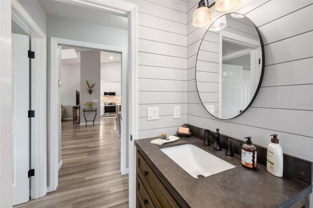 5402 NW 76TH COURT, Ocala, FL 34482