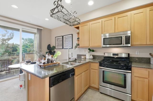 2070 Almaden Road, San Jose, CA 95125