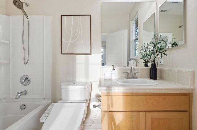 2070 Almaden Road, San Jose, CA 95125