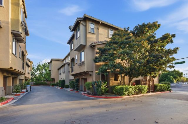 2070 Almaden Road, San Jose, CA 95125