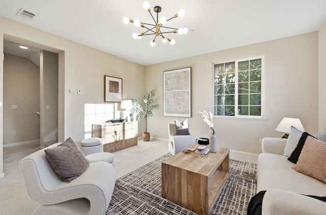 2070 Almaden Road, San Jose, CA 95125