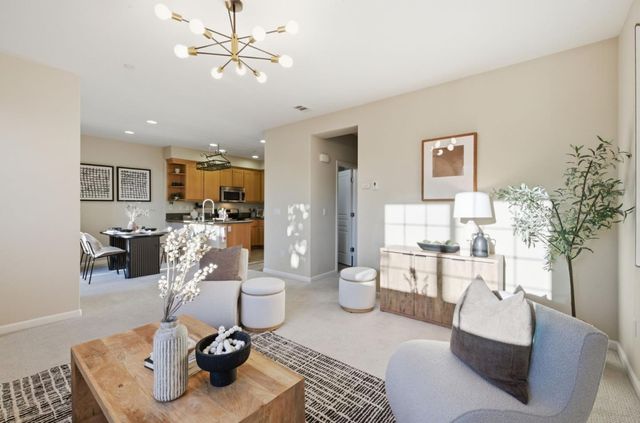 2070 Almaden Road, San Jose, CA 95125