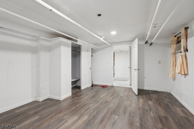 597 E 23Rd St, Paterson City, NJ 07514