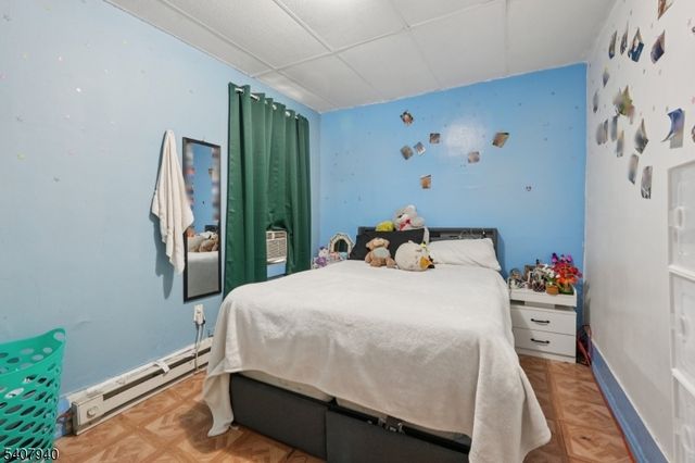 597 E 23Rd St, Paterson City, NJ 07514