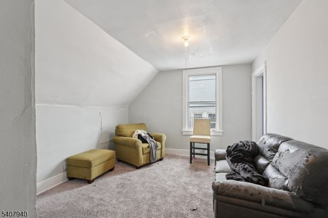 597 E 23Rd St, Paterson City, NJ 07514