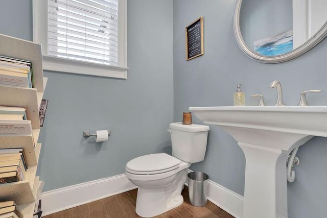 10055 River Rock Drive, Roswell, GA 30076