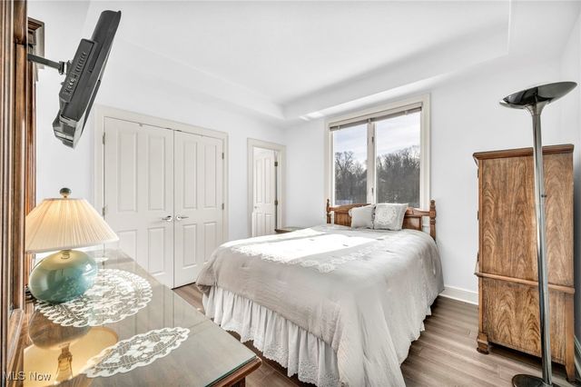 8709 Deer Creek Drive, Broadview Heights, OH 44147