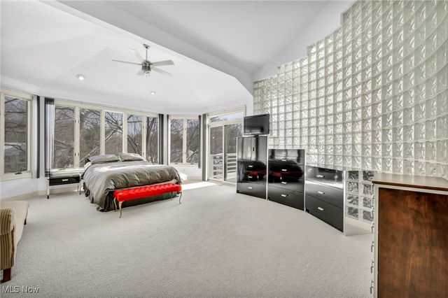 8709 Deer Creek Drive, Broadview Heights, OH 44147