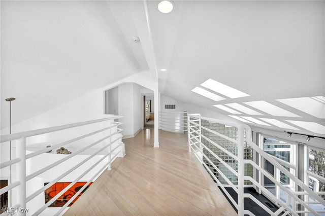 8709 Deer Creek Drive, Broadview Heights, OH 44147