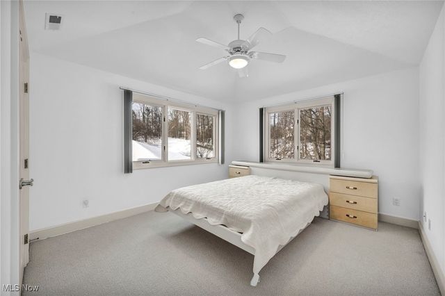 8709 Deer Creek Drive, Broadview Heights, OH 44147