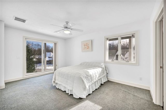 8709 Deer Creek Drive, Broadview Heights, OH 44147