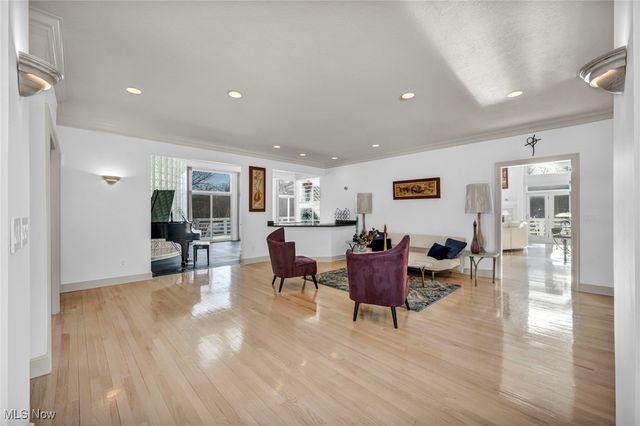 8709 Deer Creek Drive, Broadview Heights, OH 44147