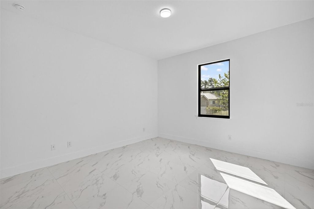Image 14 of property listing at 3205 12TH STREET SW, Lehigh Acres, FL 33976