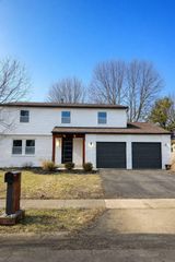 8213 Longhorn Road, Powell, OH 43065