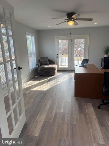 1002 POTOMAC DR, Stafford, VA 22554